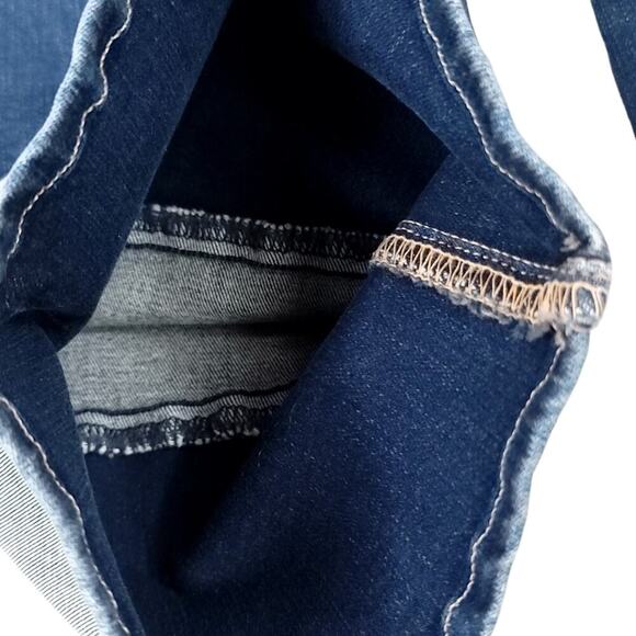 FRAME Denim Jeans Le Crop Mini Boot Reverse Overlock Cuff in Clifton - Picture 9 of 13